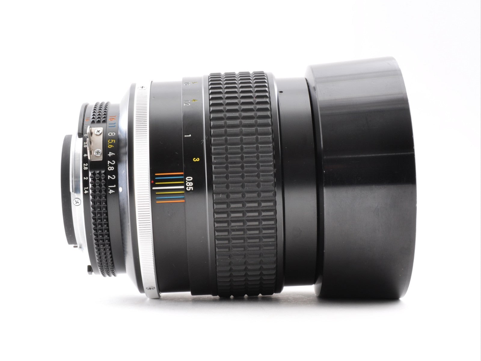 Nikon Ai-s Ais NIKKOR 85mm F/1.4 Portrait MF Lens w/Hood Excellent5 Japan 0235