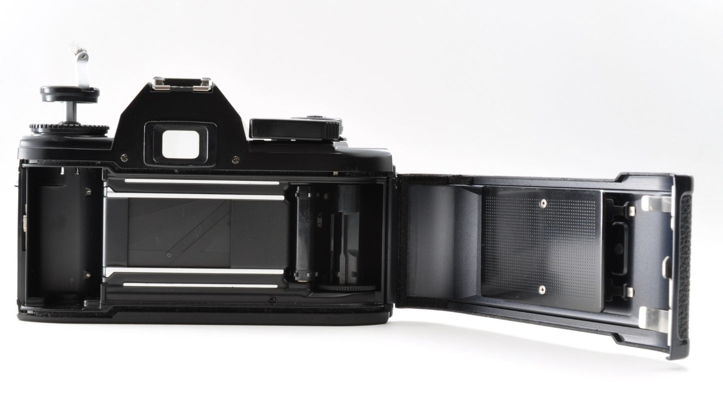 Nikon EM 35mm SLR Film Camera Black Body Zoom NIKKOR Ai 43-86mm F/3.5 From Japan