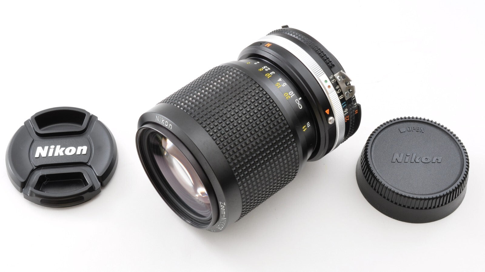 Nikon Ai-s Zoom NIKKOR 35-105mm F/3.5-4.5 MF Lens Near Mint From Japan