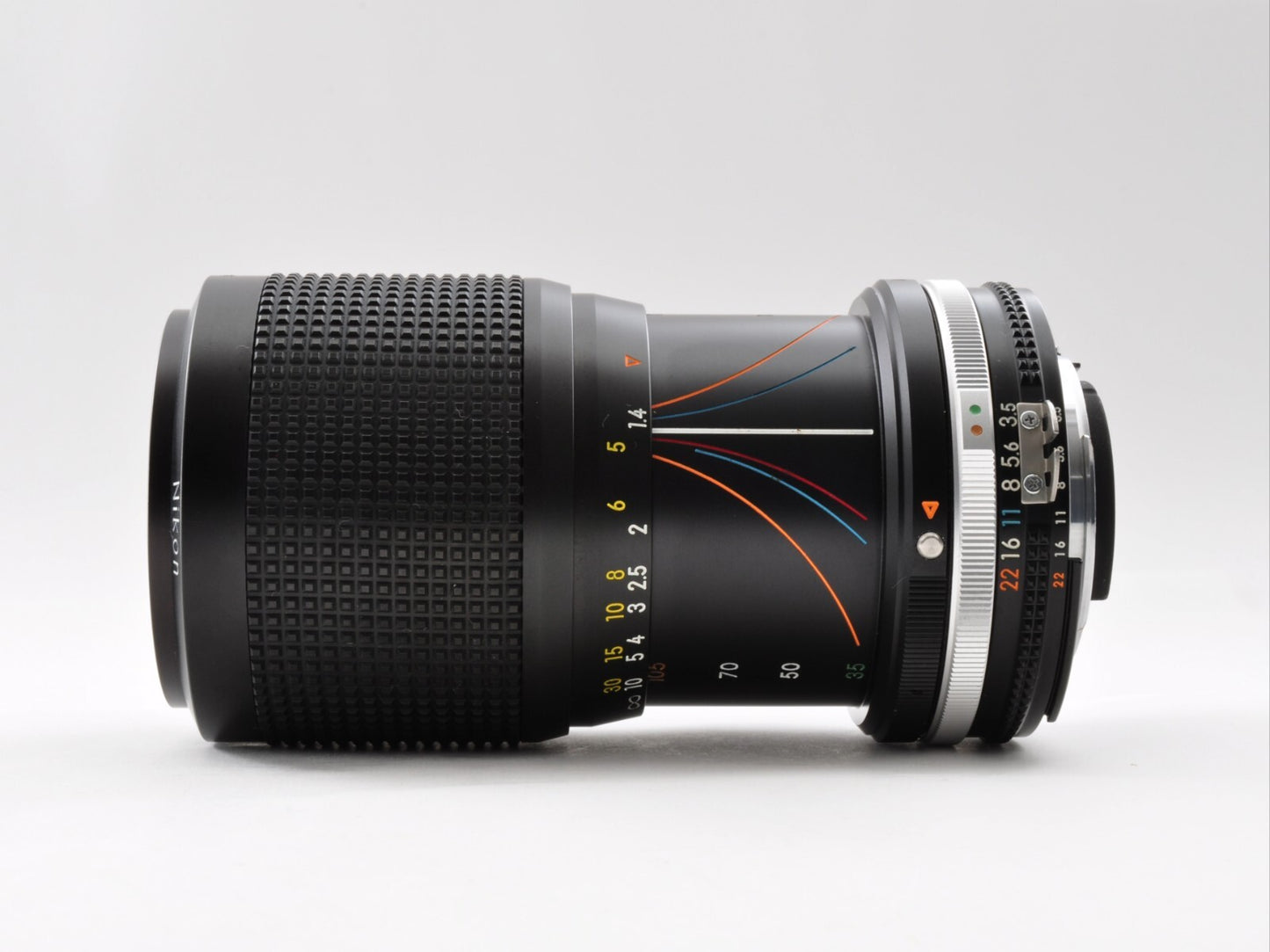 Nikon Ai-s Zoom NIKKOR 35-105mm F/3.5-4.5 MF Lens Near Mint From Japan