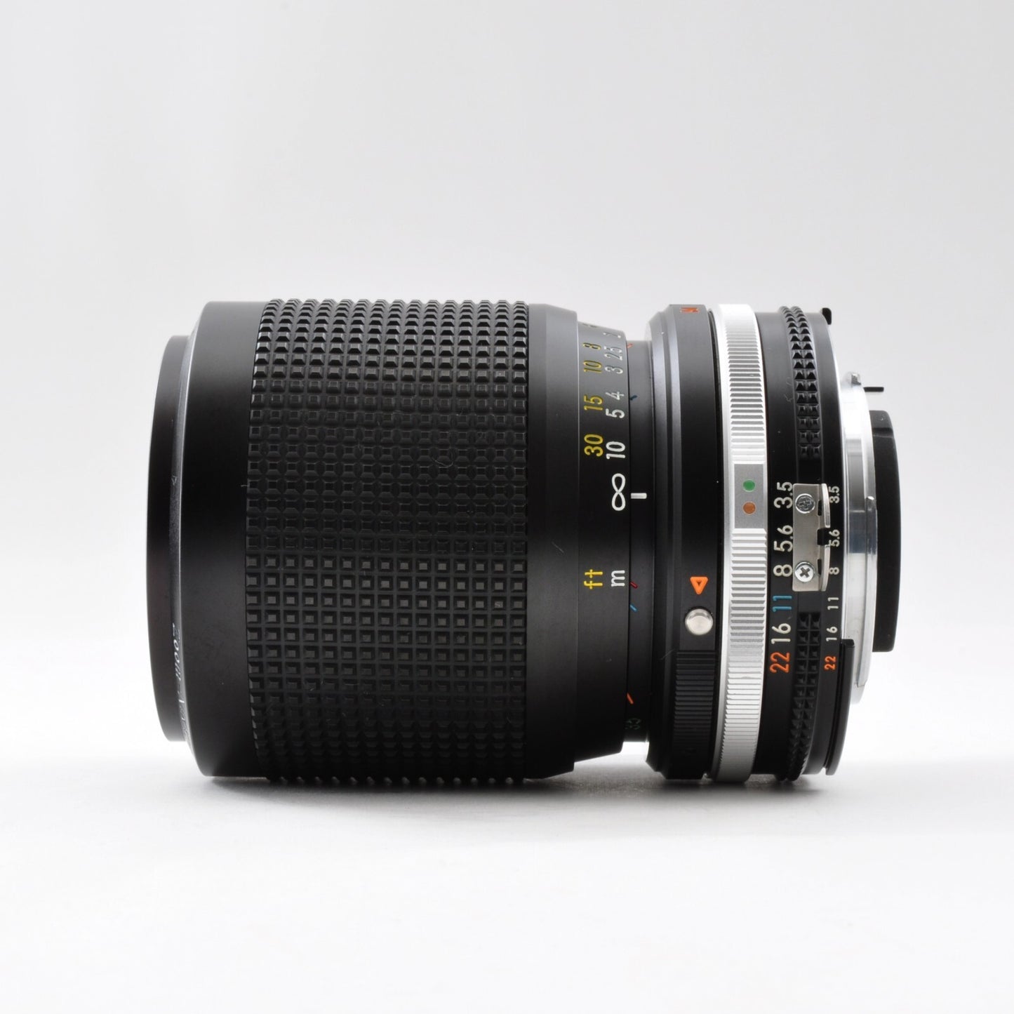 Nikon Ai-s Zoom NIKKOR 35-105mm F/3.5-4.5 MF Lens Near Mint From Japan