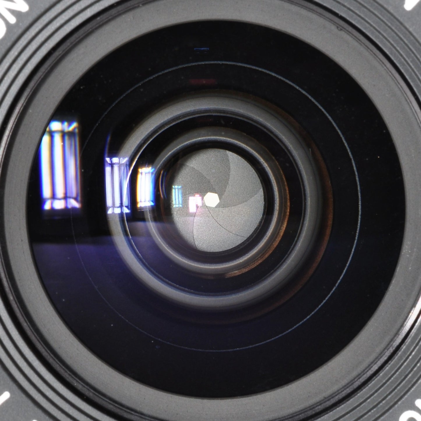Canon NEW FD 24mm F/2.8 NFD Wide Angle MF Lens Near Mint From Japan 0227
