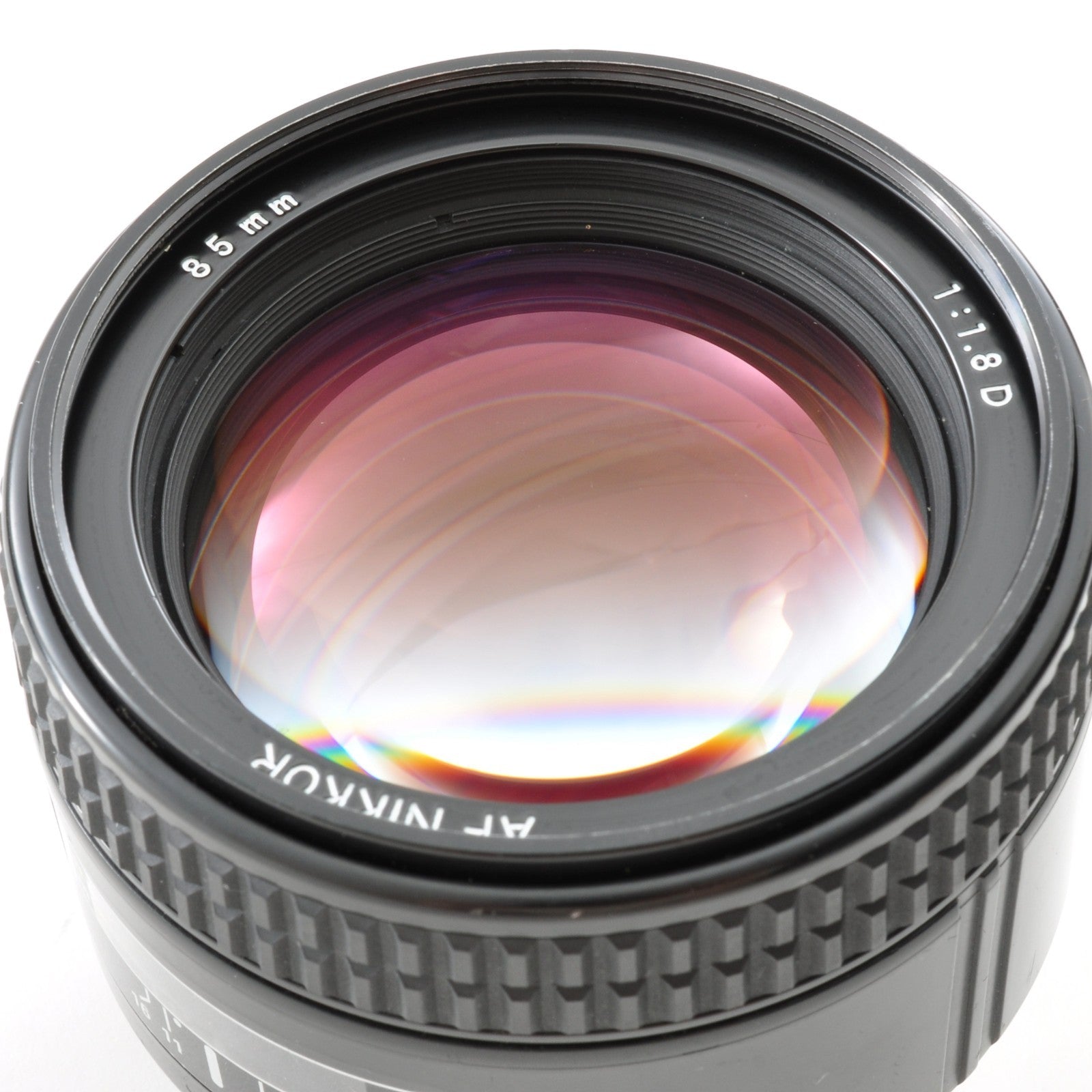 Nikon AF Nikkor 85mm F/1.8 D Portrait Lens w/Hood Excellent+++++ From Japan 0240
