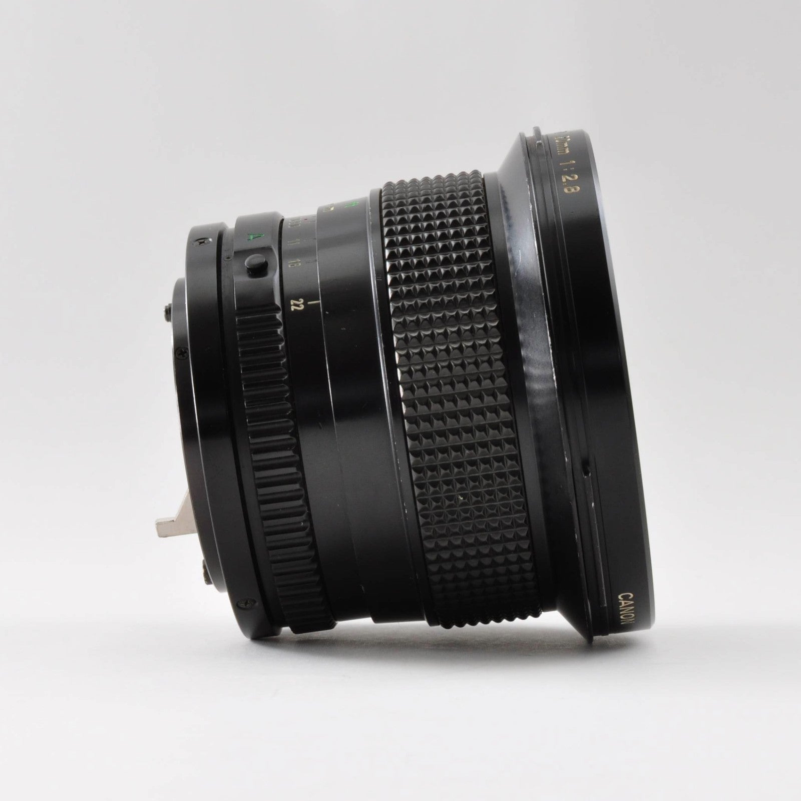 Canon New FD NFD 20mm f/2.8 MF Wide Angle Lens Excellent+++ From Japan y0121