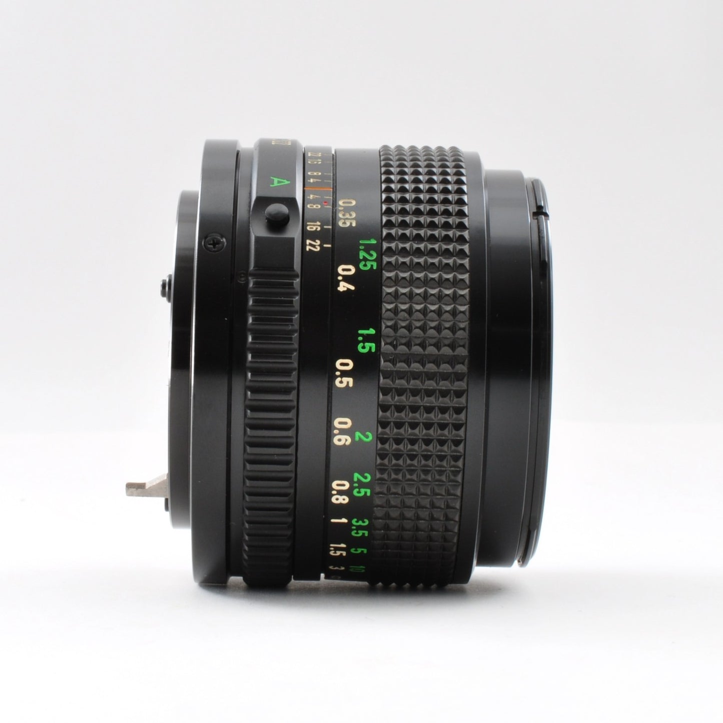 Canon New FD 35mm F/2.8 MF Wide Angle Lens AE-1 A-1 F-1 Excellent Japan 0278