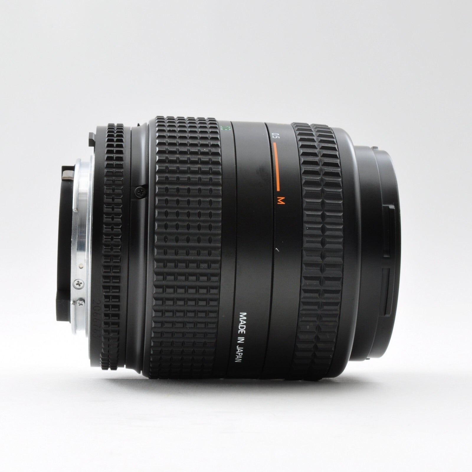 Nikon AF NIKKOR 28-70mm F/3.5-4.5 Auto Focus Zoom Lens Near Mint w/Filter Japan