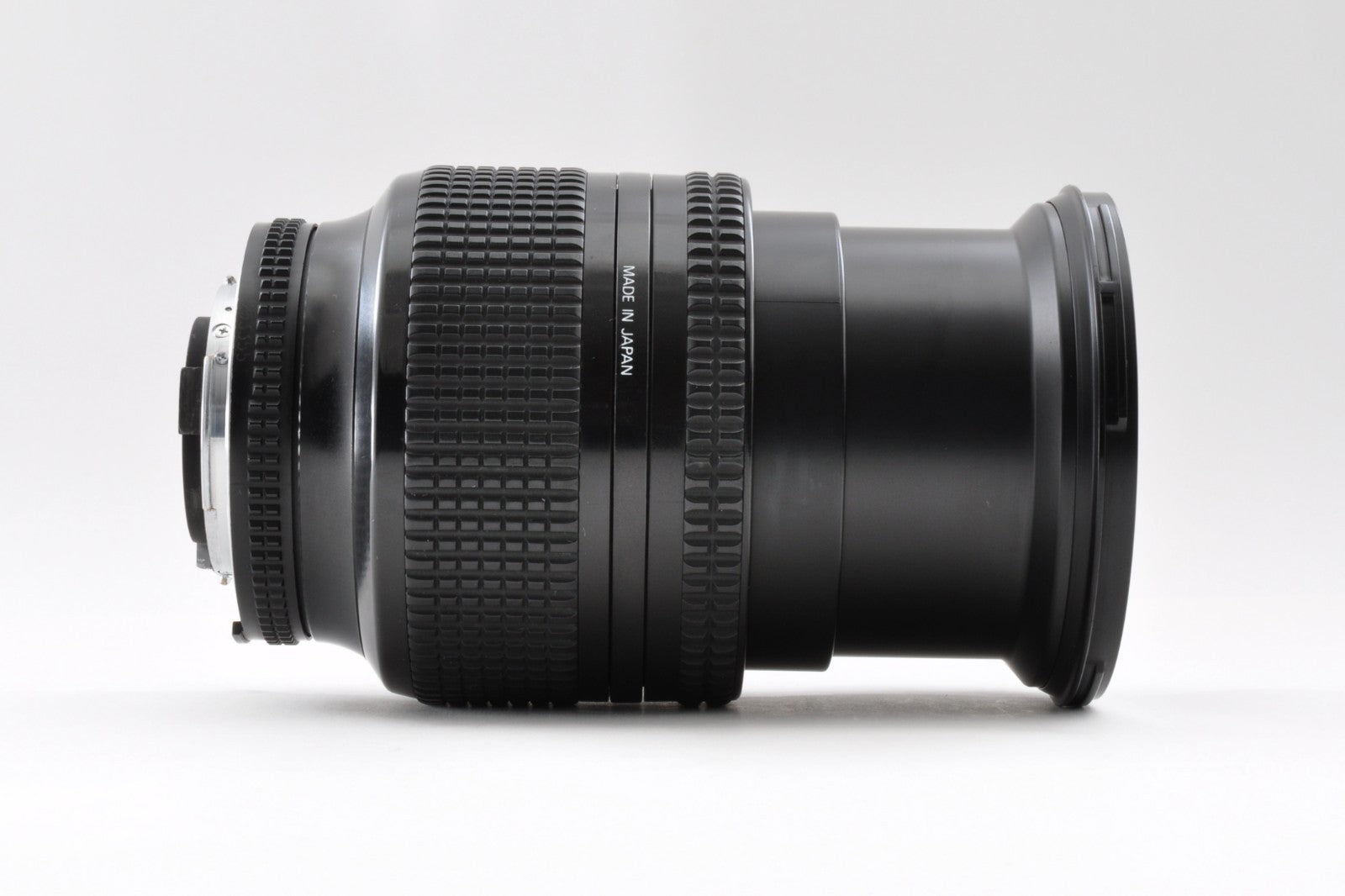Nikon AF Nikkor 24-120mm F/3.5-5.6 D Zoom Lens FX Classic Camera SLR Japan y0095