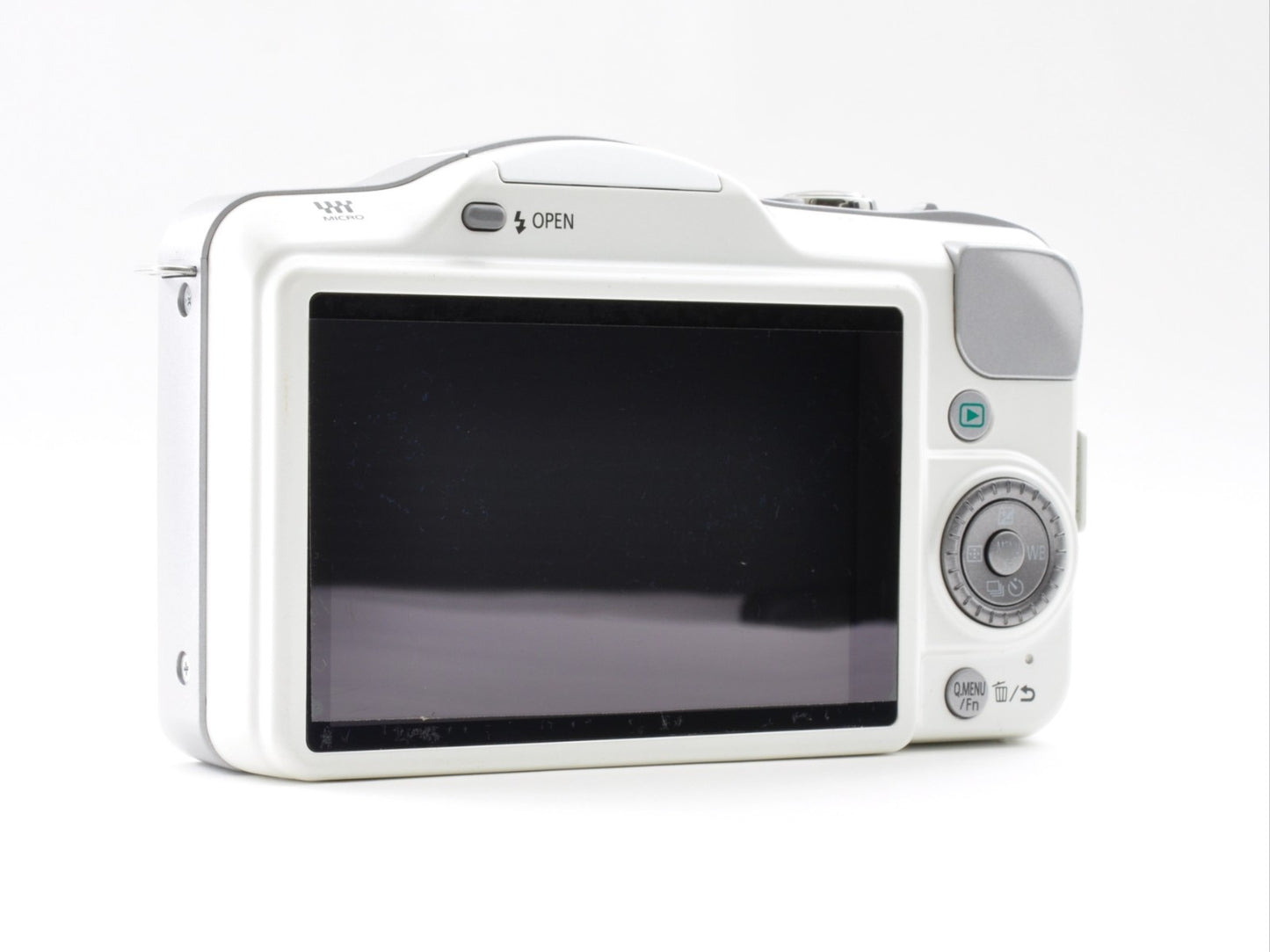 Panasonic LUMIX DMC-GF3 Digital Camera White Body Only Near Mint From Japan 0238