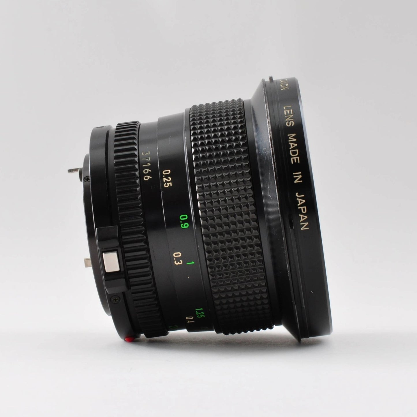 Canon New FD NFD 20mm f/2.8 MF Wide Angle Lens Excellent+++ From Japan y0121