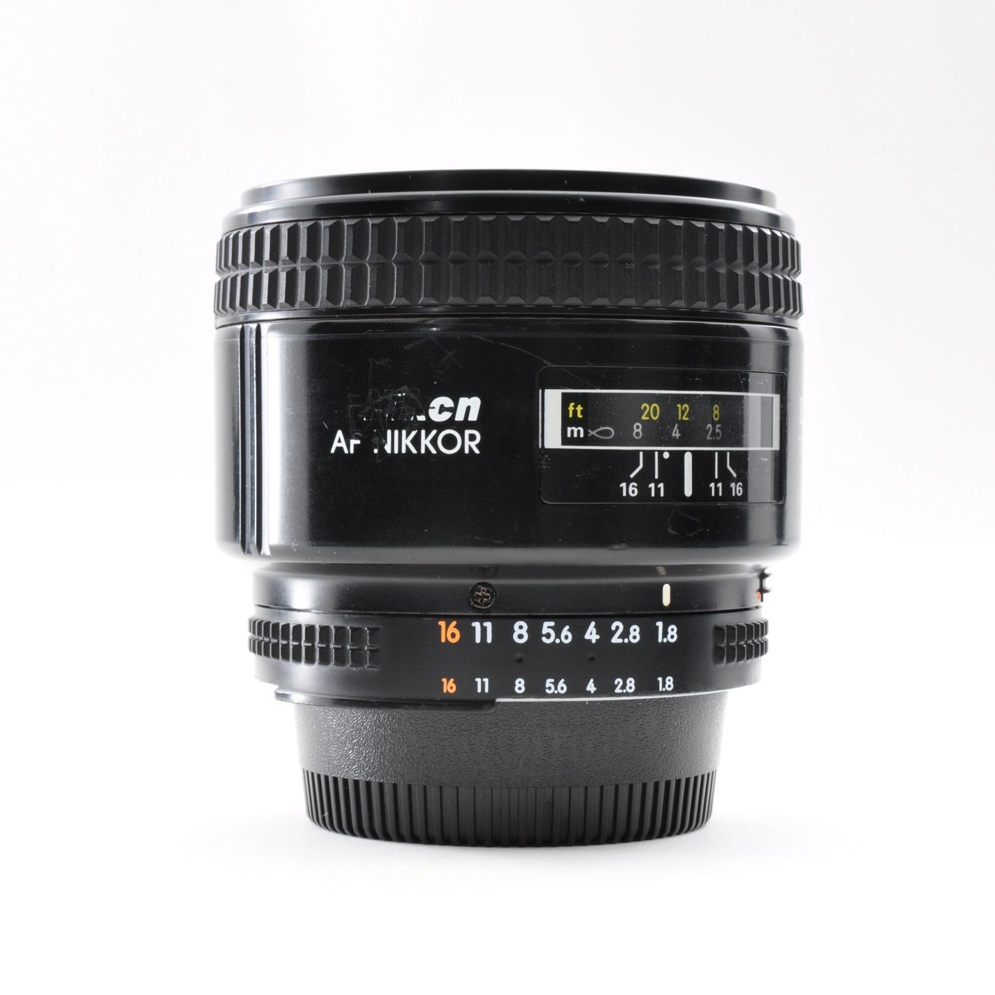 Nikon AF Nikkor 85mm F/1.8 D Portrait Lens w/Hood Excellent+++++ From Japan 0240