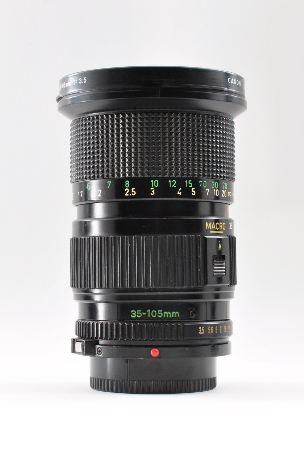 Canon New FD NFD 35-105mm f/3.5 MF Zoom Macro Lens w/Hood Excellent5 Japan 0312