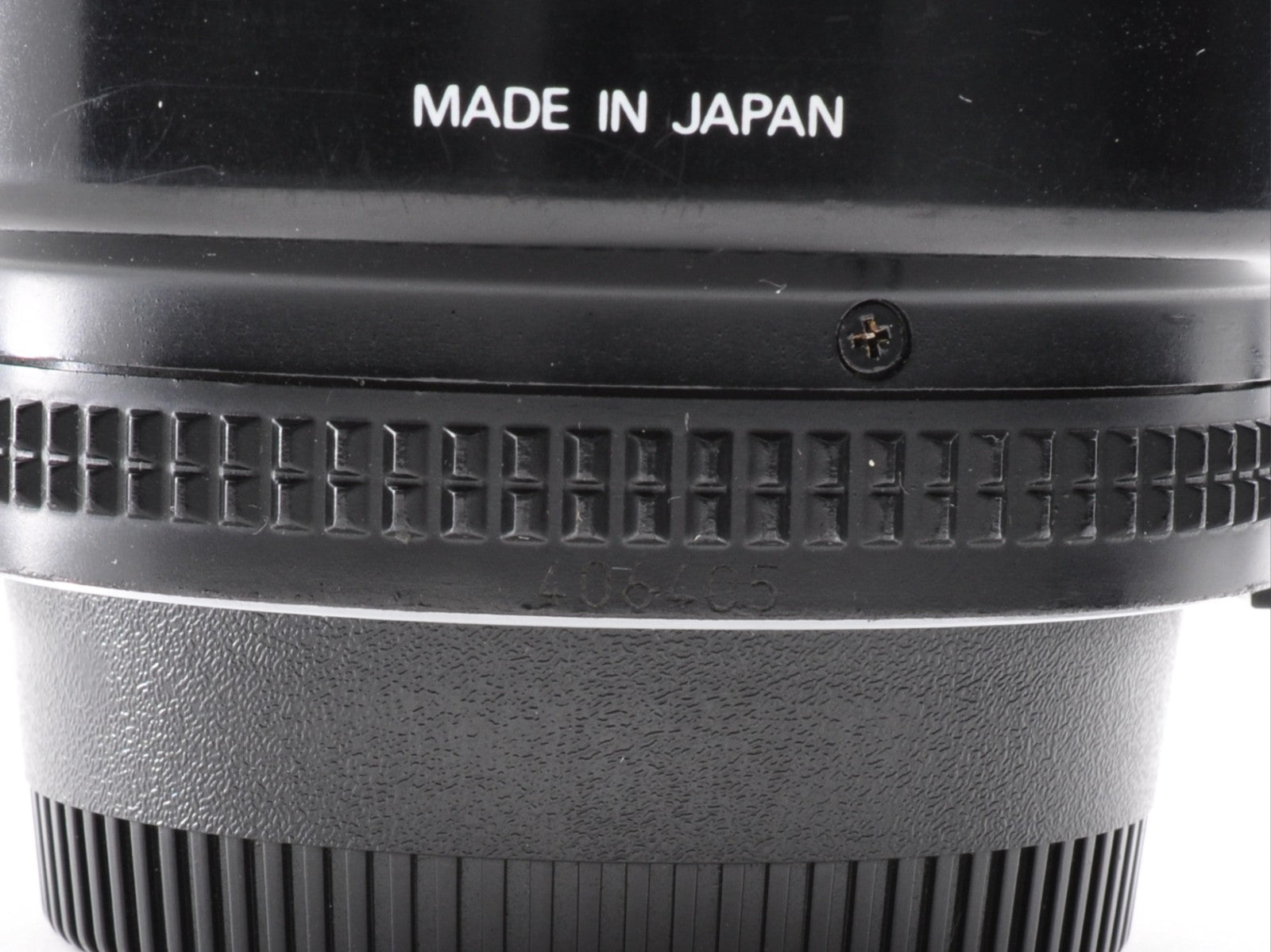 Nikon AF Nikkor 85mm F/1.8 D Portrait Lens w/Hood Excellent+++++ From Japan 0240