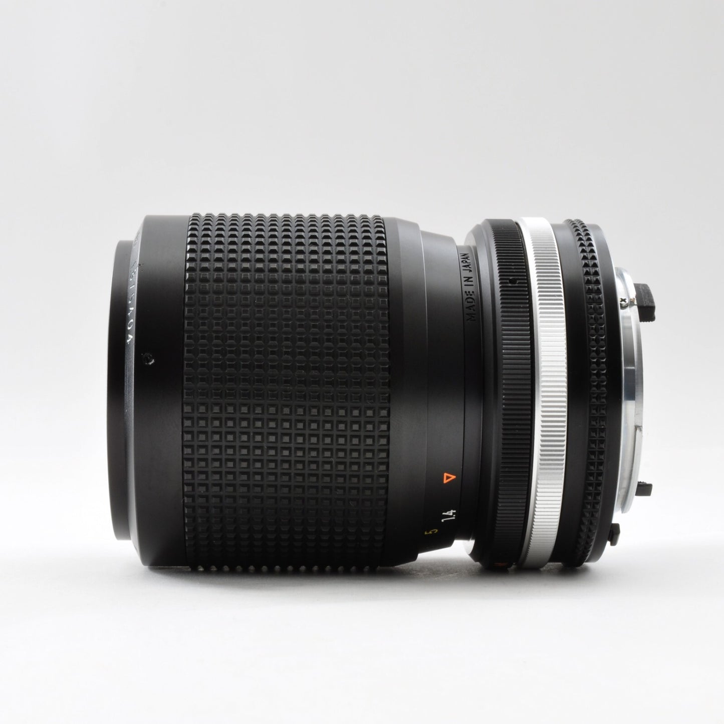 Nikon Ai-s Zoom NIKKOR 35-105mm F/3.5-4.5 MF Lens Near Mint From Japan