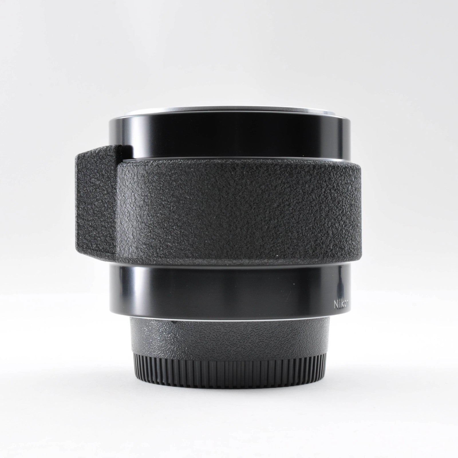 Nikon PN-11 Auto Extension Ring for Ai-s 105mm F/2.8 Near Mint From Japan 0301