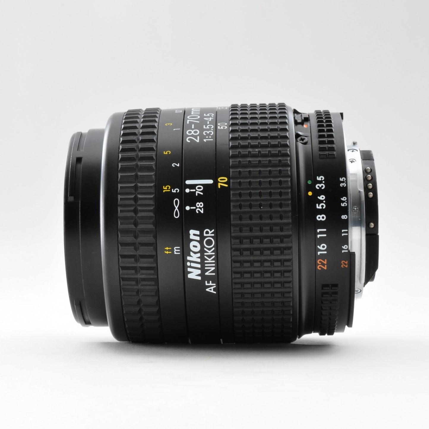 Nikon AF NIKKOR 28-70mm F/3.5-4.5 Auto Focus Zoom Lens Near Mint w/Filter Japan