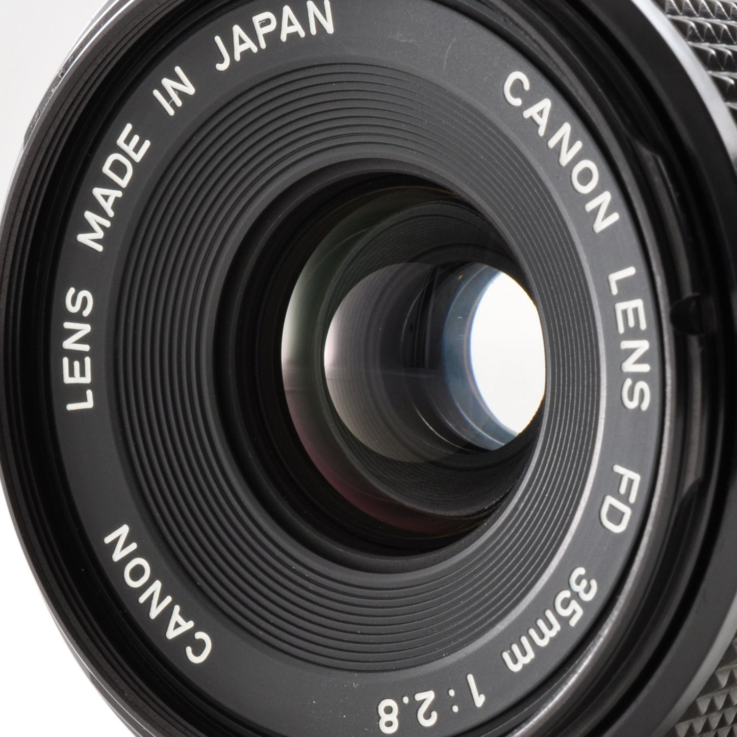 Canon New FD 35mm F/2.8 MF Wide Angle Lens AE-1 A-1 F-1 Excellent Japan 0278