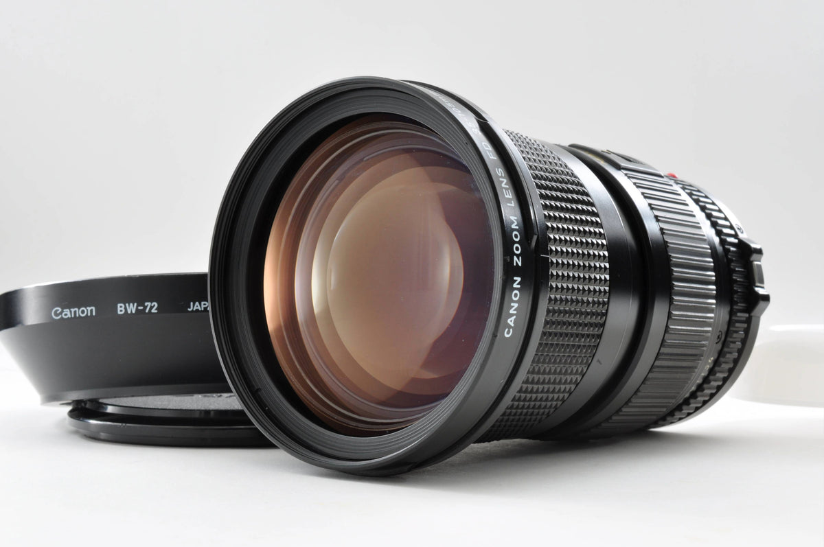 Canon New FD NFD 35-105mm f/3.5 MF Zoom Macro Lens w/Hood Near Mint From Japan 0326