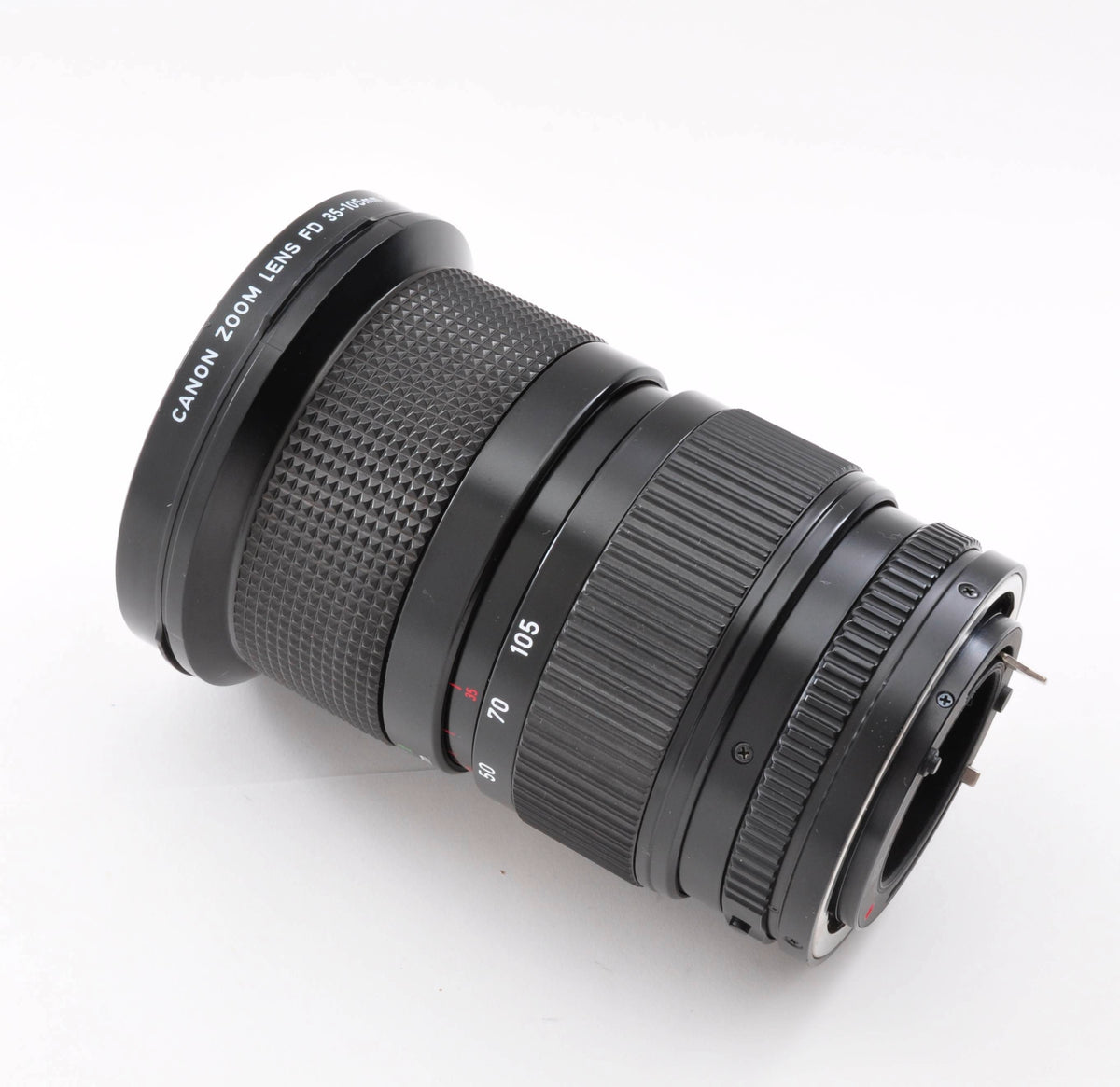 Canon New FD NFD 35-105mm f/3.5 MF Zoom Macro Lens w/Hood Near Mint From Japan 0326