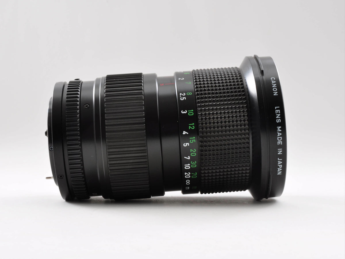 Canon New FD NFD 35-105mm f/3.5 MF Zoom Macro Lens w/Hood Near Mint From Japan 0326