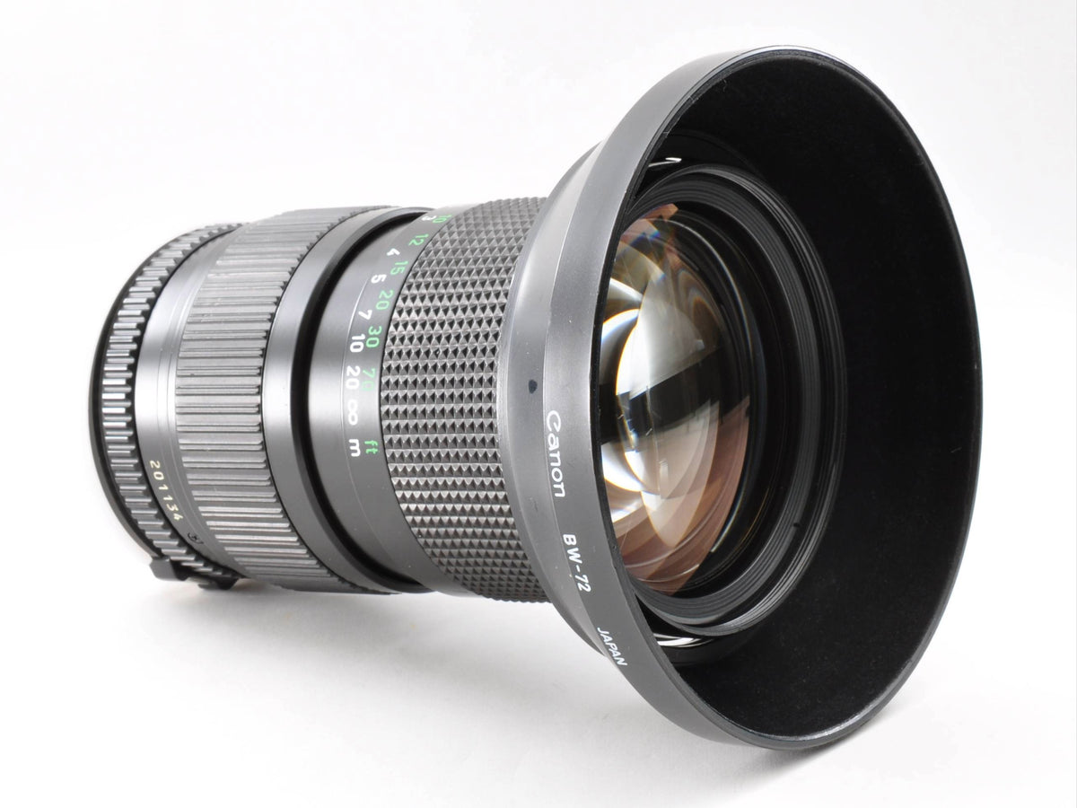 Canon New FD NFD 35-105mm f/3.5 MF Zoom Macro Lens w/Hood Near Mint From Japan 0326