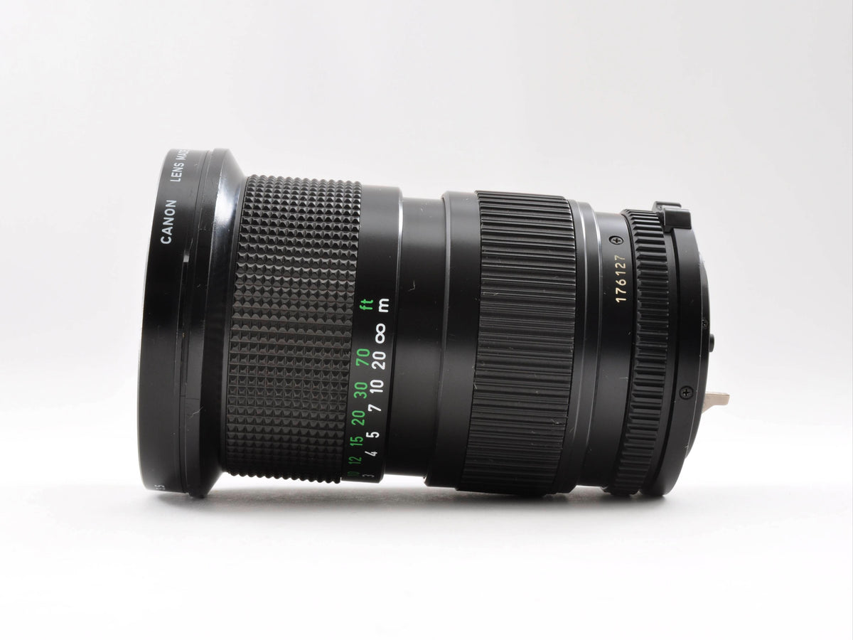 Canon New FD NFD 35-105mm f/3.5 MF Zoom Macro Lens w/Filter Near Mint From Japan 0327