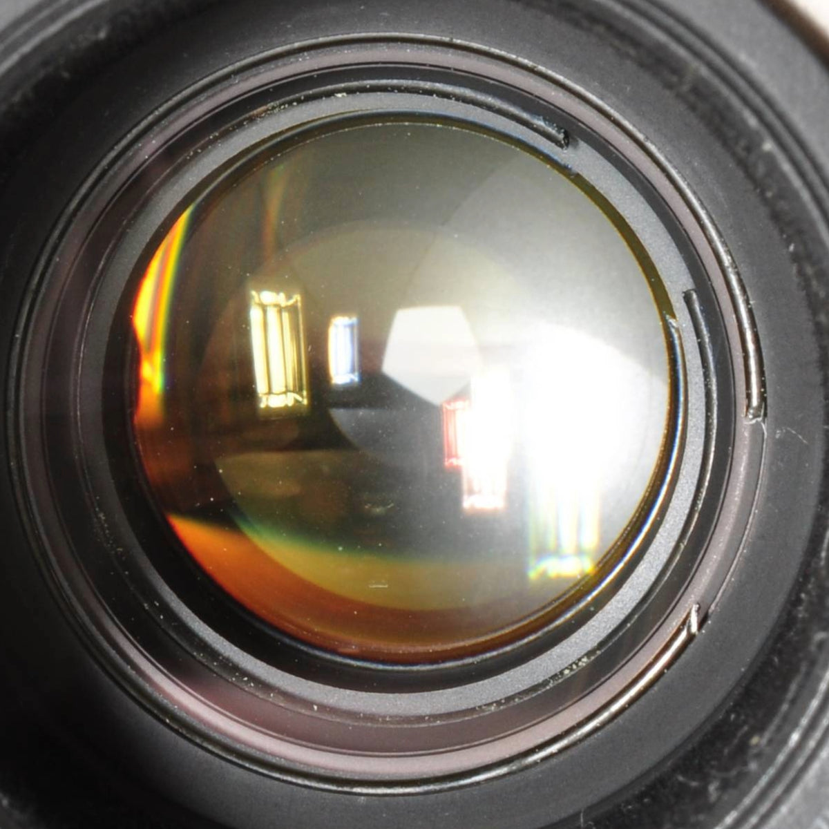 Canon New FD NFD 35-105mm f/3.5 MF Zoom Macro Lens w/Filter Near Mint From Japan 0327