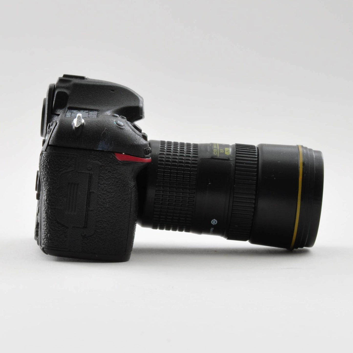 Nikon Miniature Camera Collection 2 - Official Japanese Bandai Gashapon (4 Models / S01 Color Random)