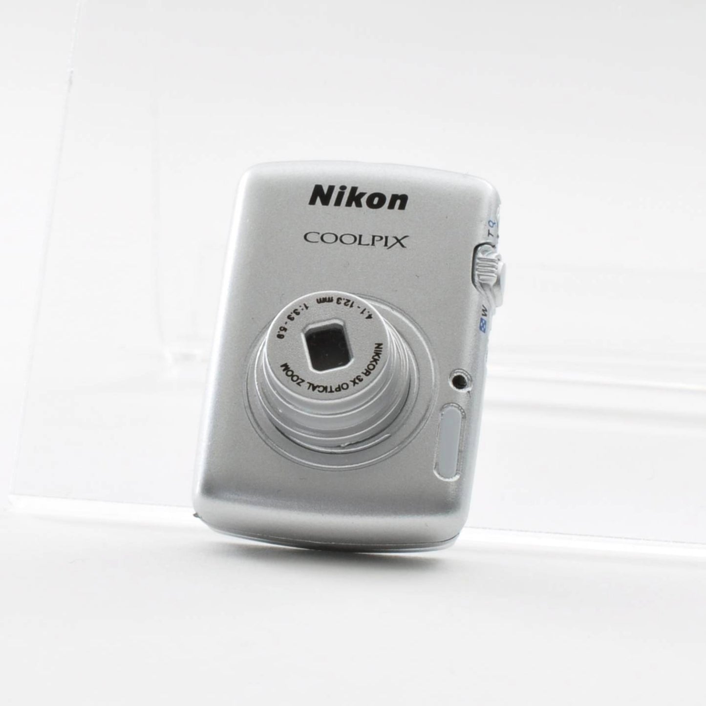 Nikon Miniature Camera Collection 2 - Official Japanese Bandai Gashapon (4 Models / S01 Color Random)