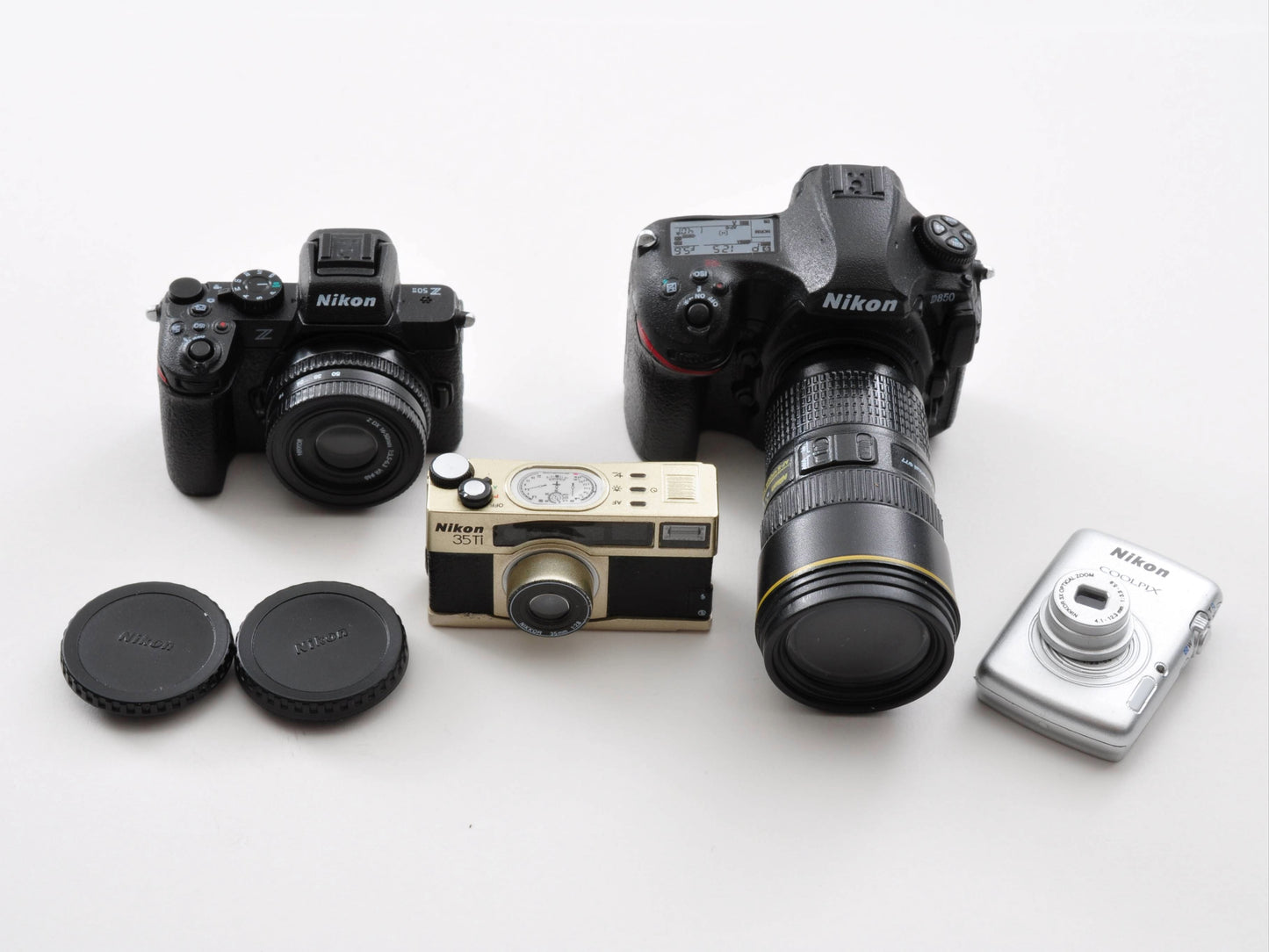 Nikon Miniature Camera Collection 2 - Official Japanese Bandai Gashapon (4 Models / S01 Color Random)