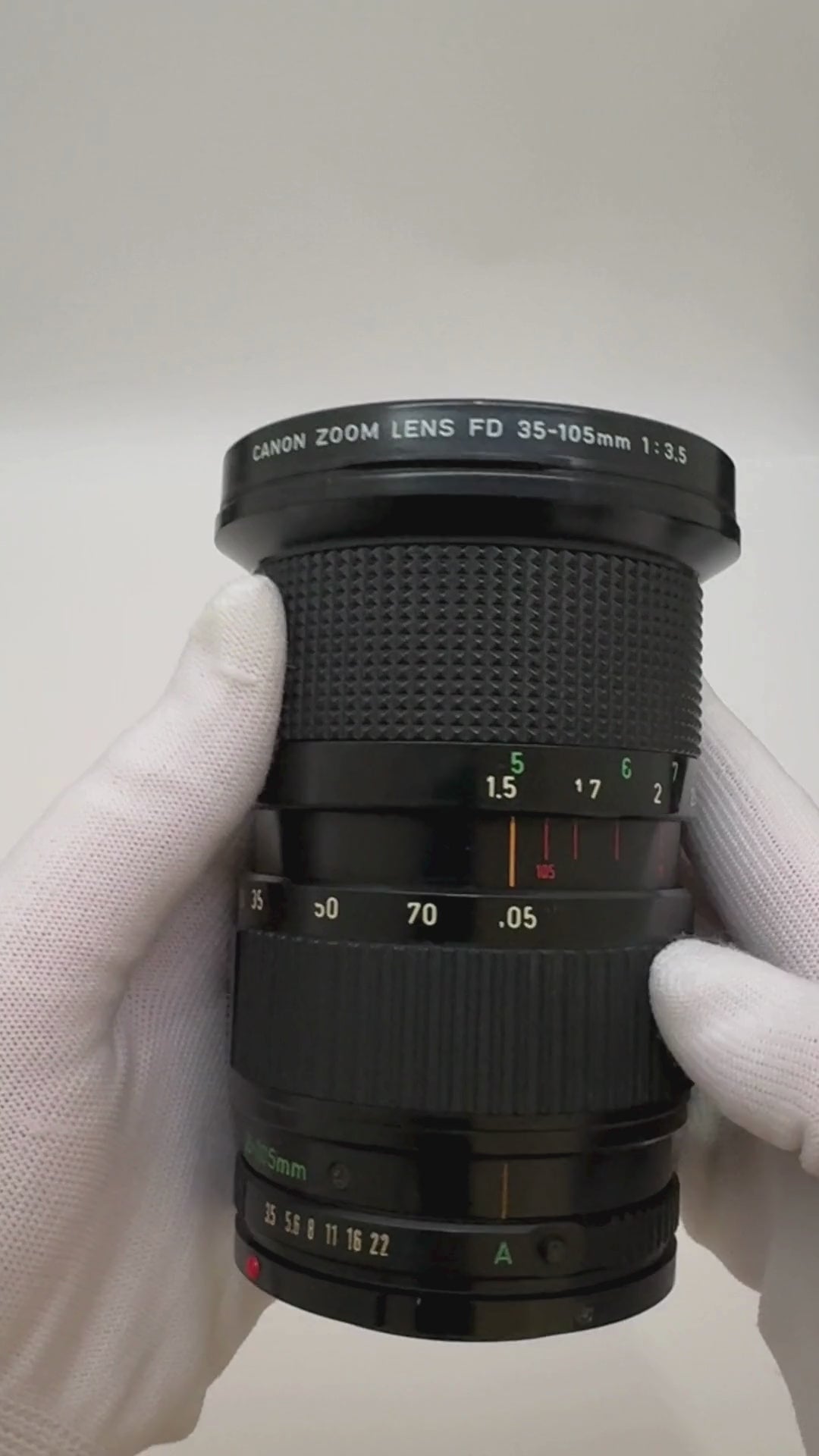 Canon New FD 35-105mm f/3.5 MF Zoom Macro Lens w/Hood | Excellent